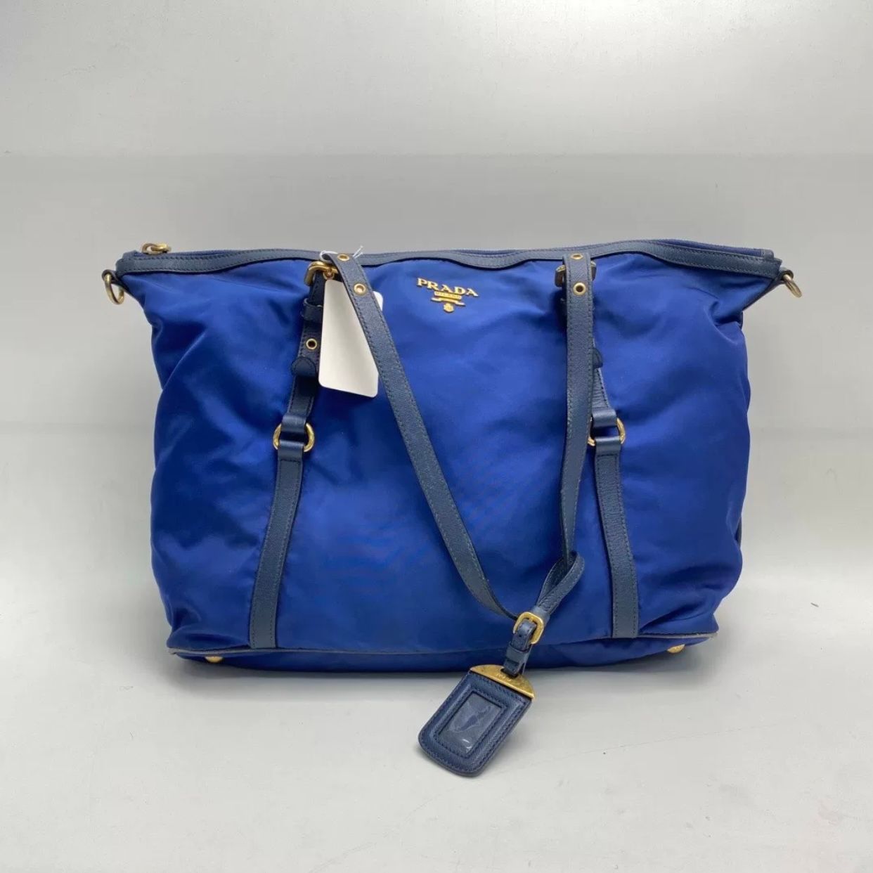 preloved prada Nylon bag 36x28cm blue 49990