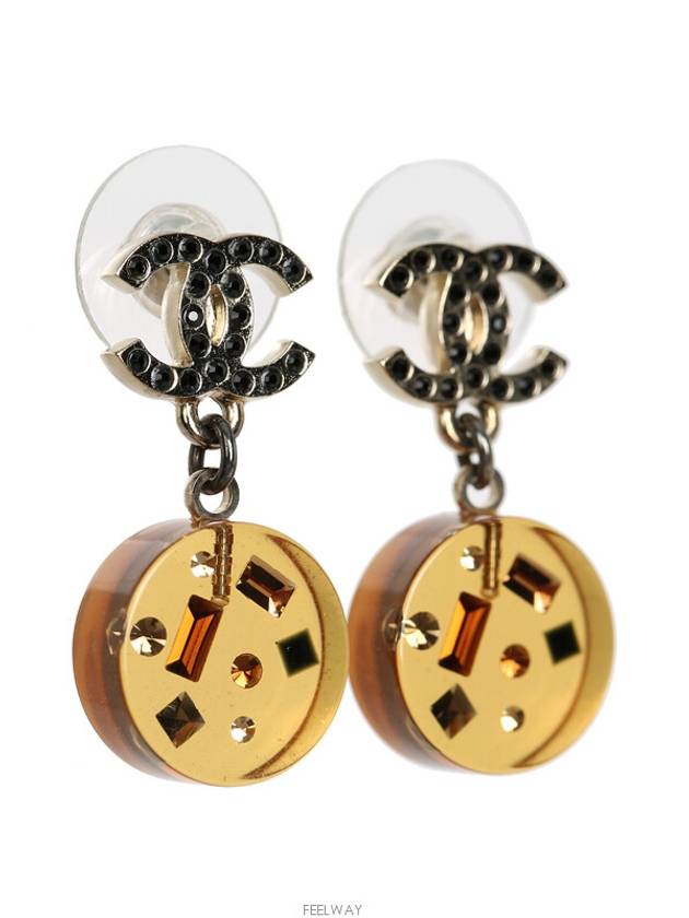 women earrings