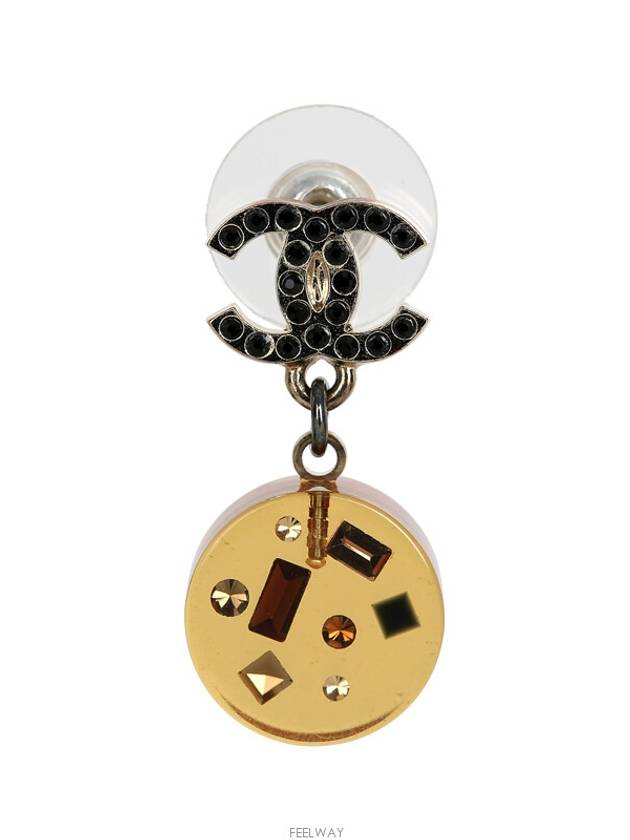 women earrings
