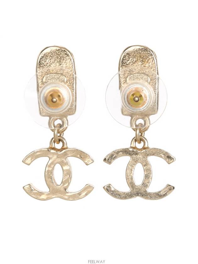 women earrings