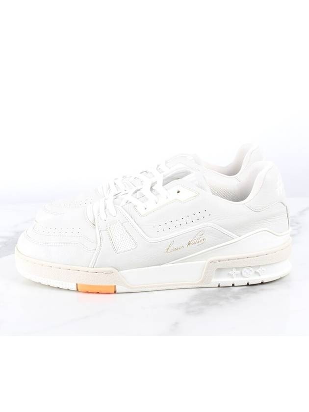 Louis Vuitton LV trainer sneakers gray 7 260