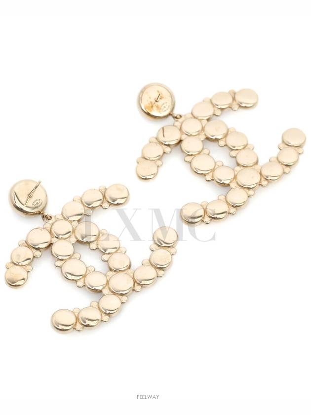 women earrings