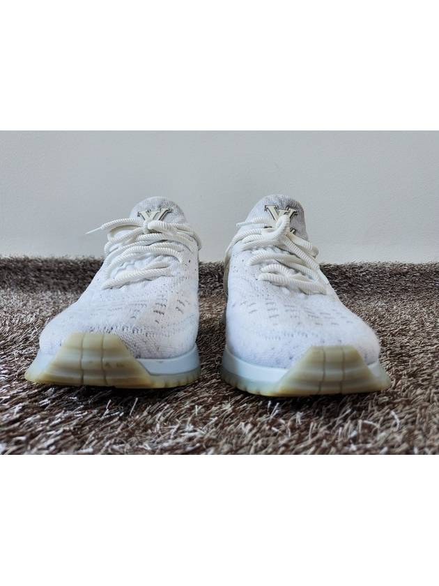 Louis Vuitton VNR running shoes 8 270