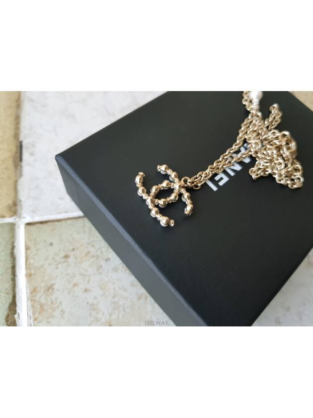 women necklace
