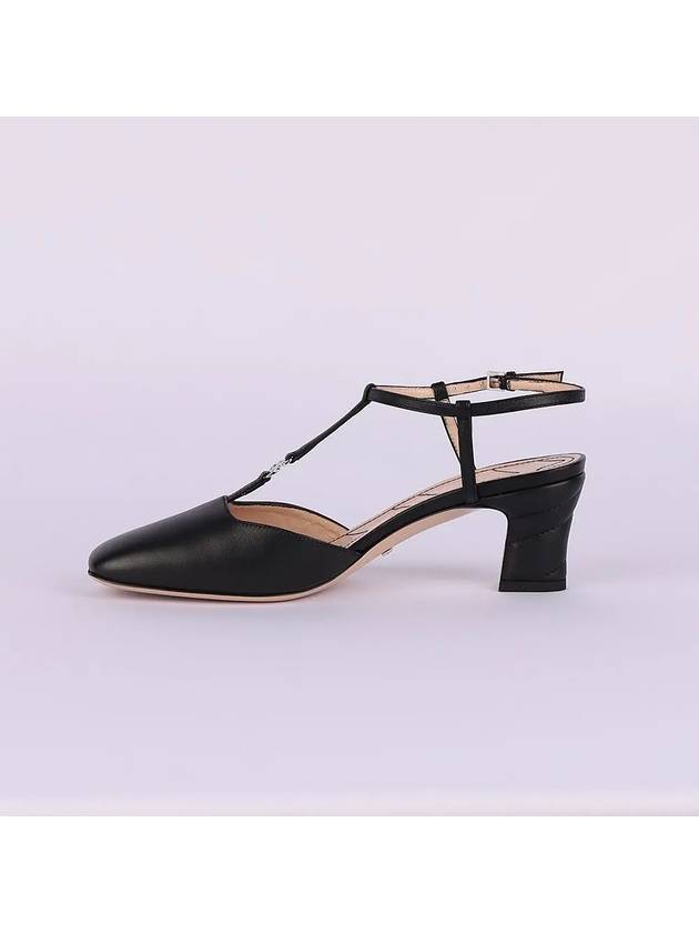 Gucci Petite GG Leather Slingback Heel Black