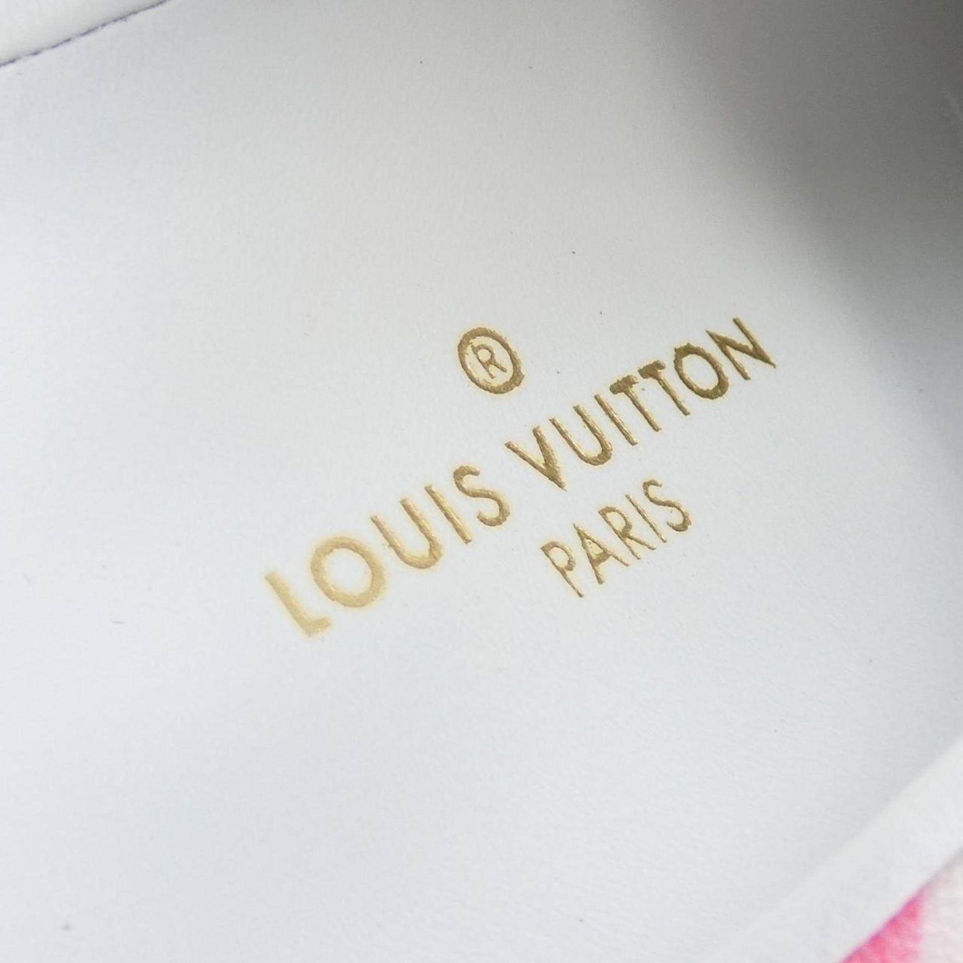Louis Vuitton pink Sneakers