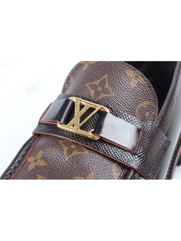 Louis Vuitton monogram loafer 7 5 265