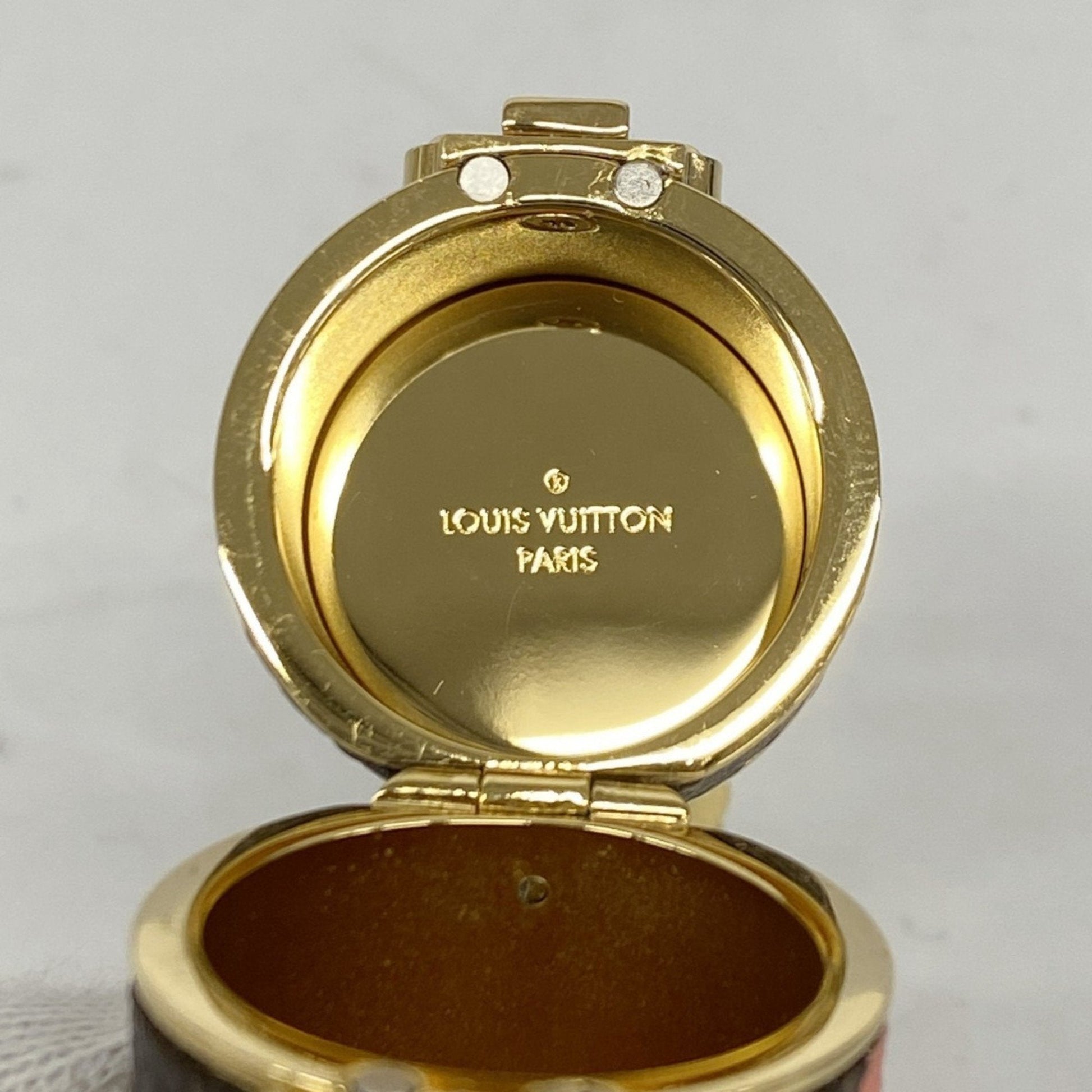 Louis Vuitton Keyring