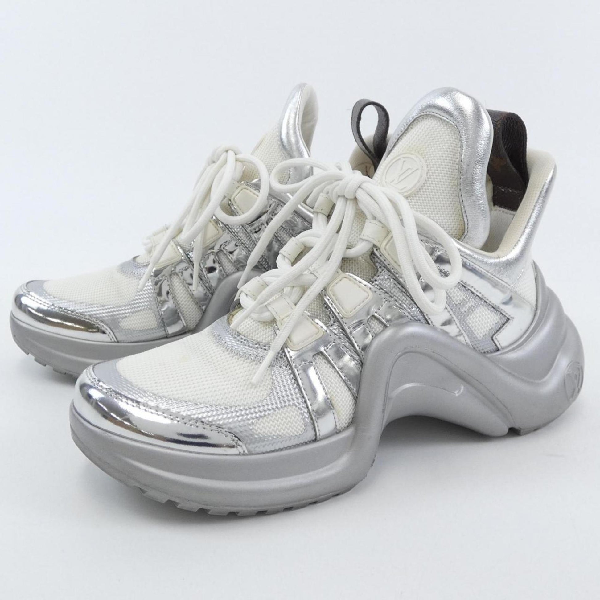 Louis Vuitton  Sneakers