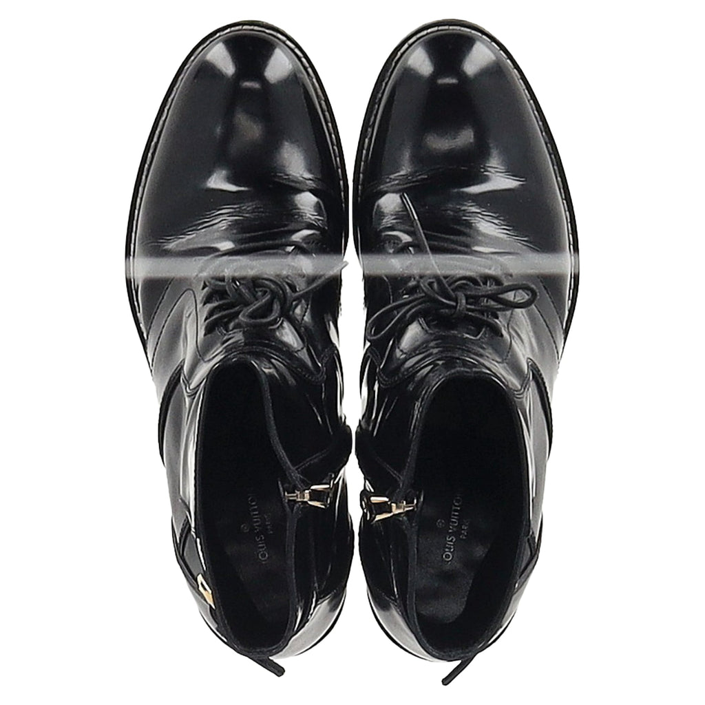 Louis Vuitton Lace-Up Heeled Boots in Black Patent Leather