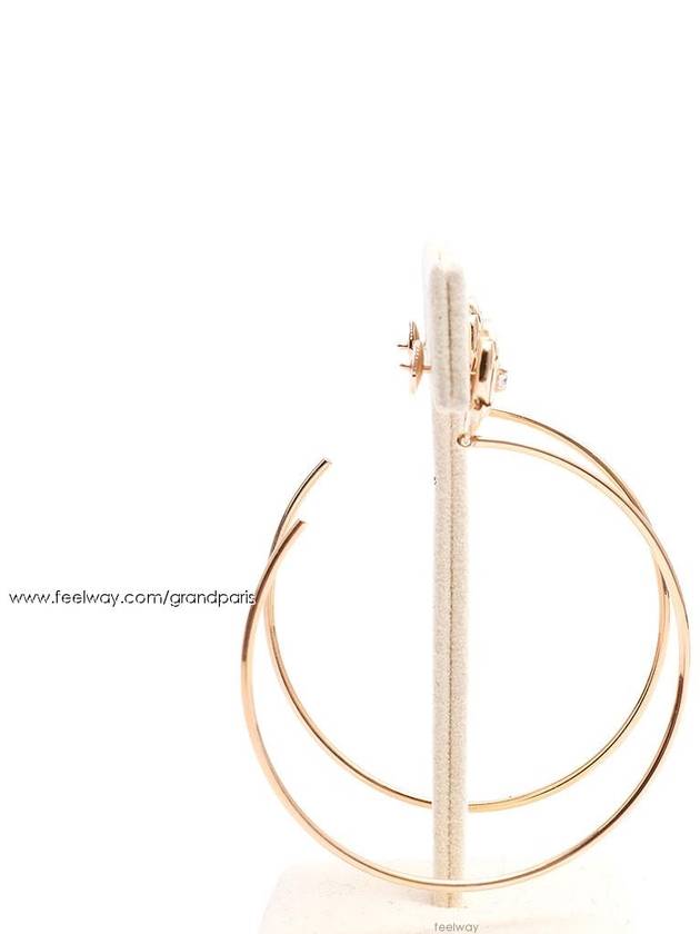 women earrings