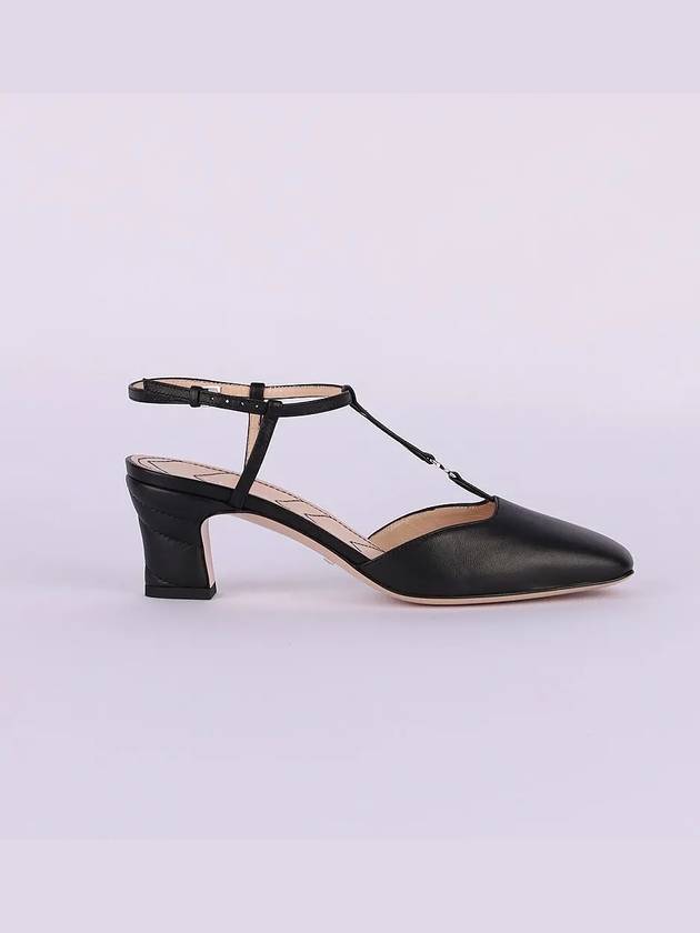 Gucci Petite GG Leather Slingback Heel Black