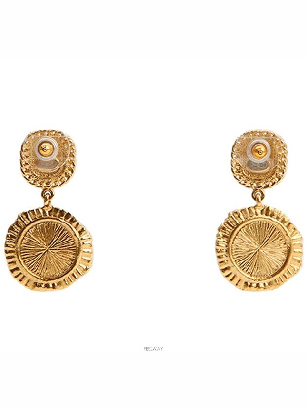 women earrings