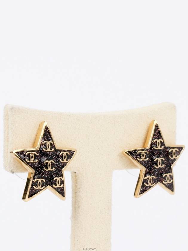 women earrings