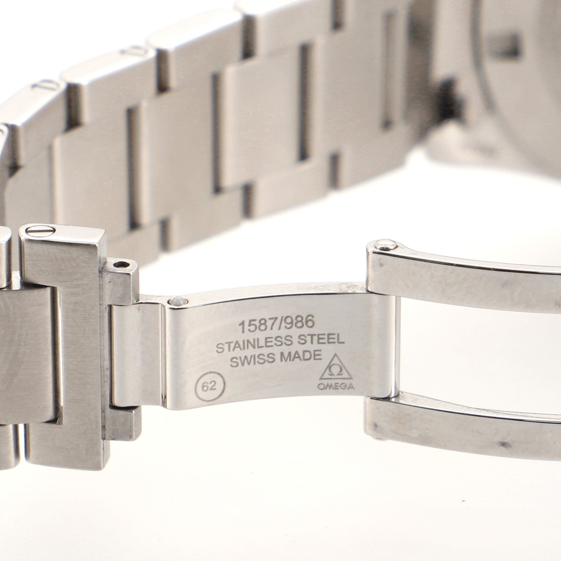 Omega Seamaster Aqua Terra 150M Quartz Watch 39