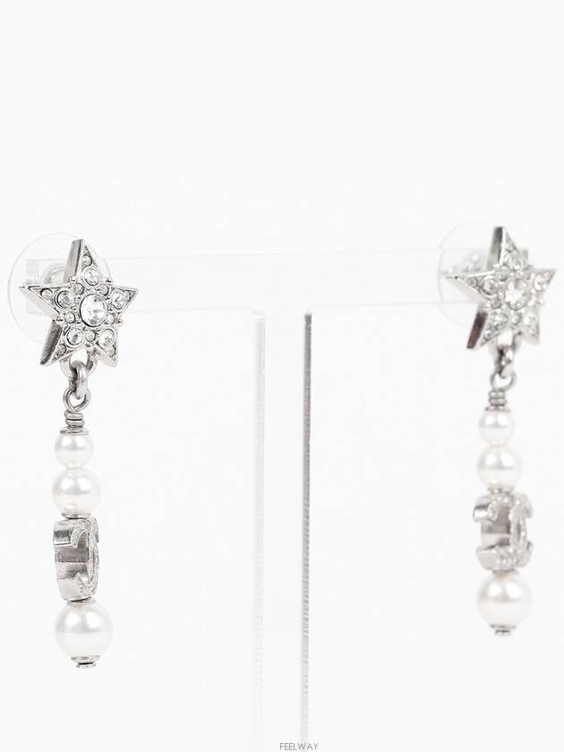 women earrings