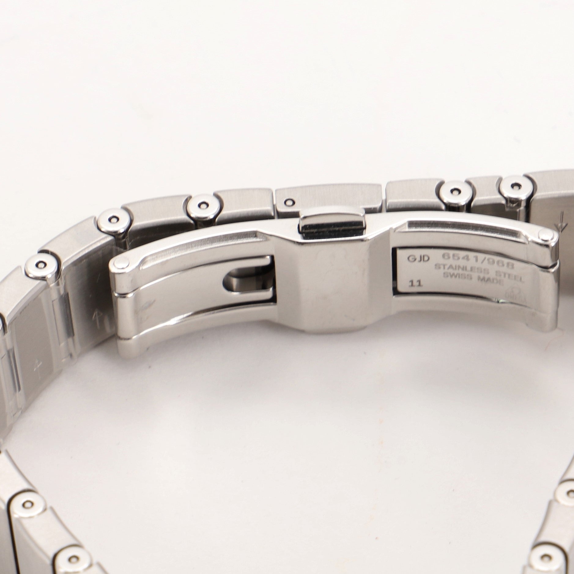 Omega Constellation Orbis Star Quartz Watch Stainless Steel and White Gold with Diamond Bezel 24