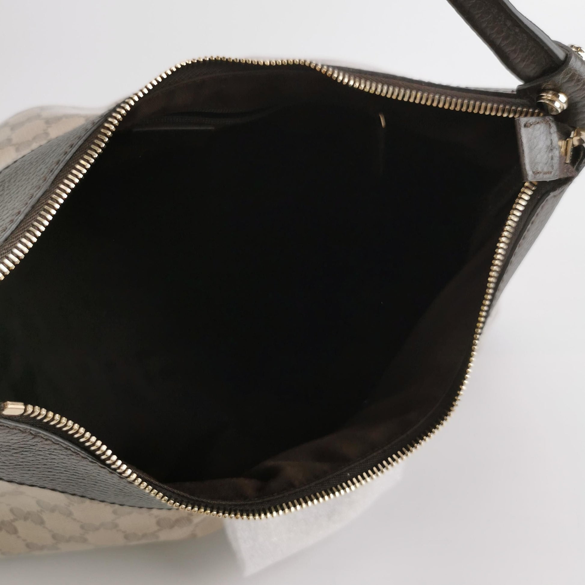 Gucci Abbey Leather Coated Canvas GG Monogram D-Ring Shoulder Bag 250430781172975