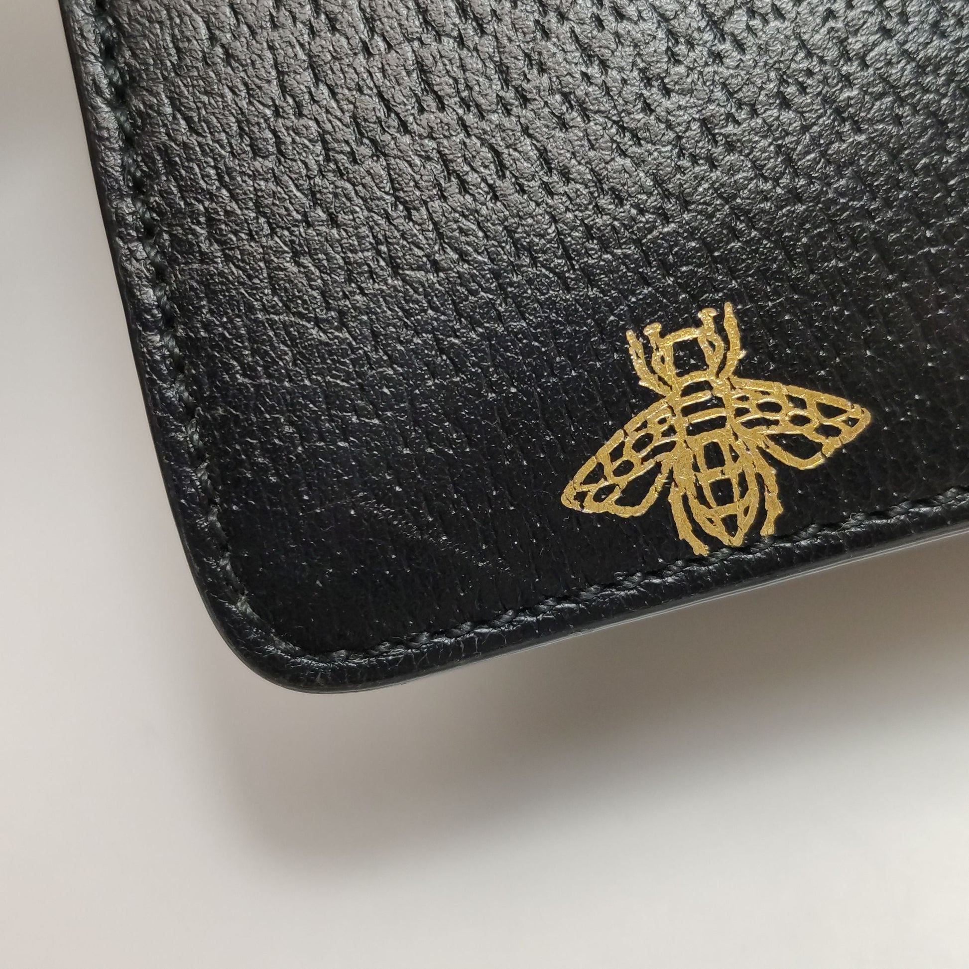 Gucci Sylvie Small Leather Shoulder Bag with Bee and Star Print 250425781164933