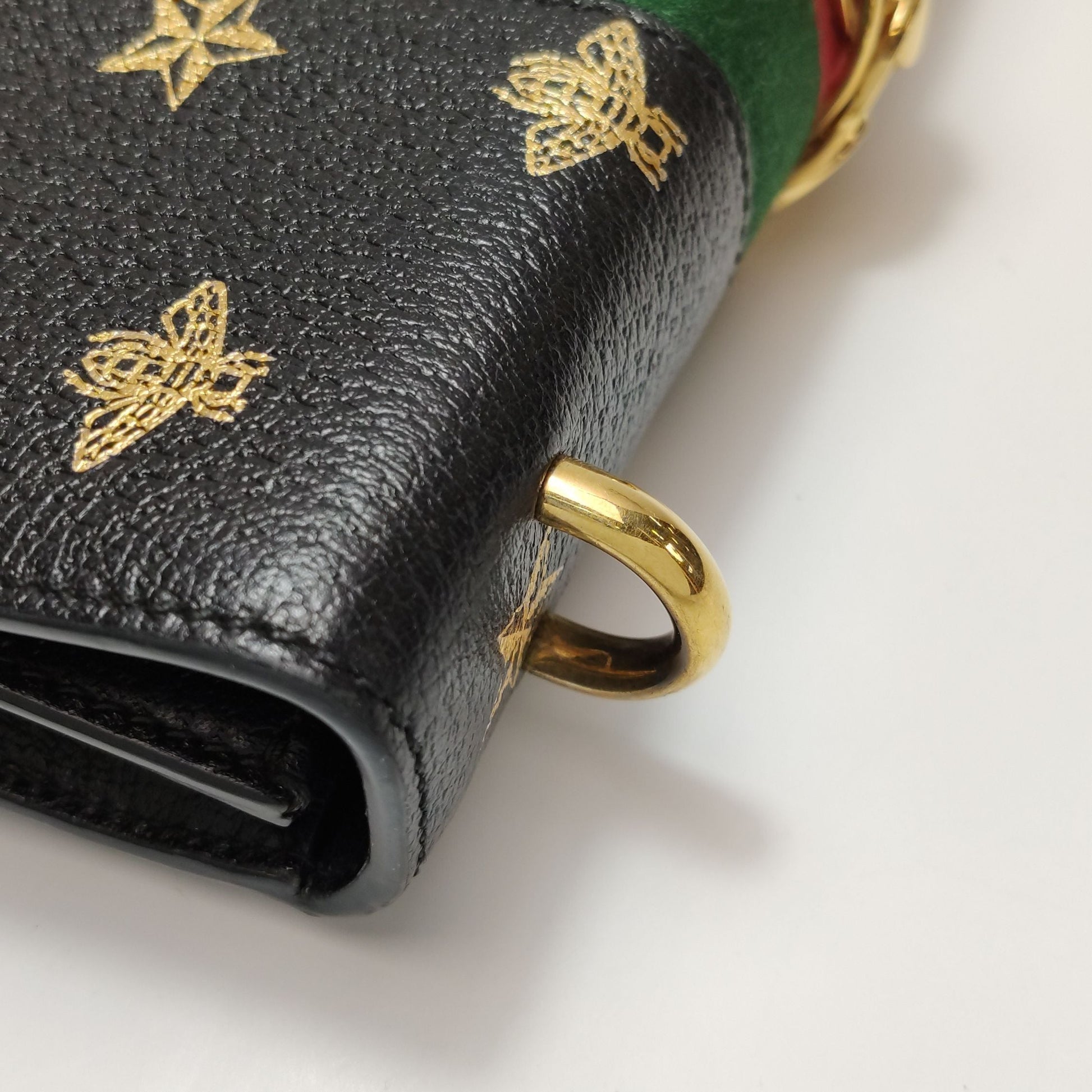 Gucci Sylvie Small Leather Shoulder Bag with Bee and Star Print 250425781164933