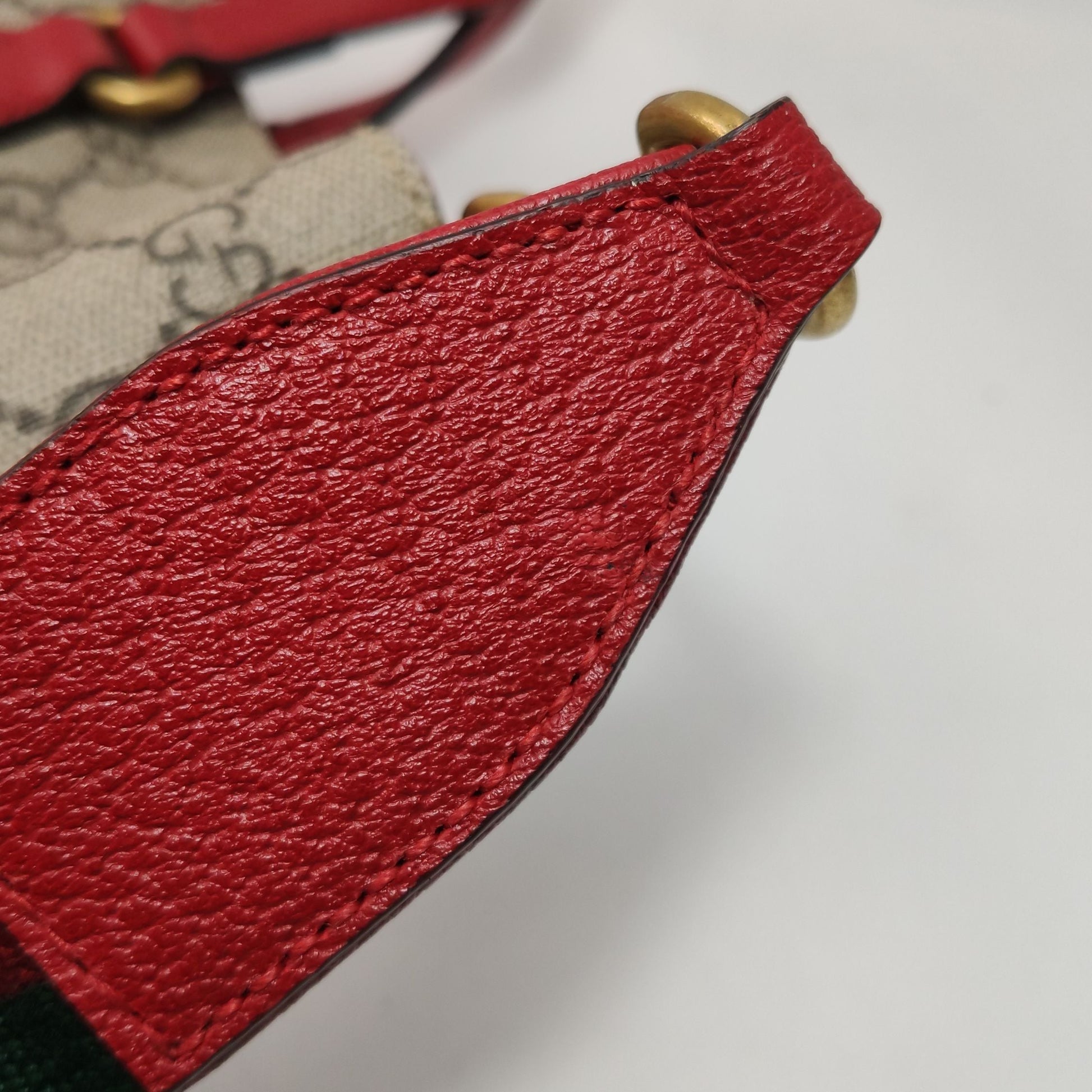 Gucci GG Canvas Crossbody Bag 250422781160525