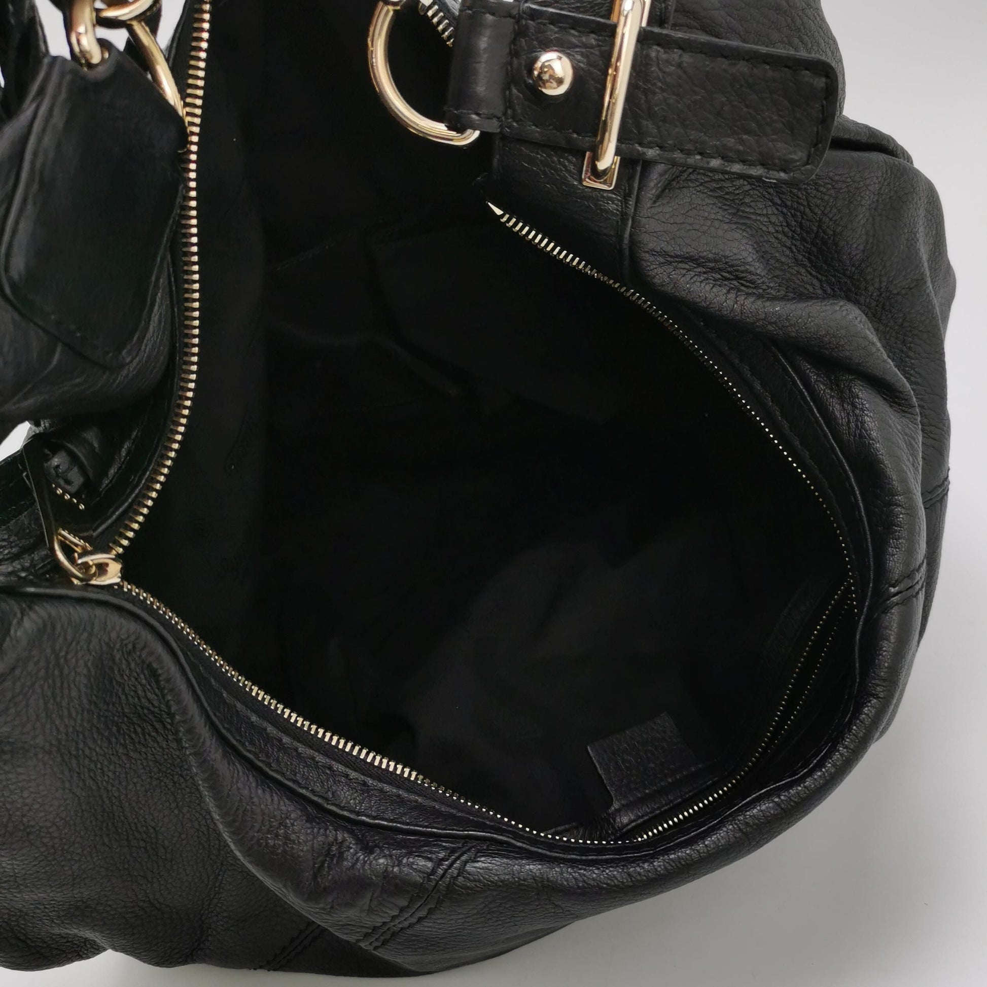 Gucci Sienna Leather Fringe Shoulder Bag 250330781127057