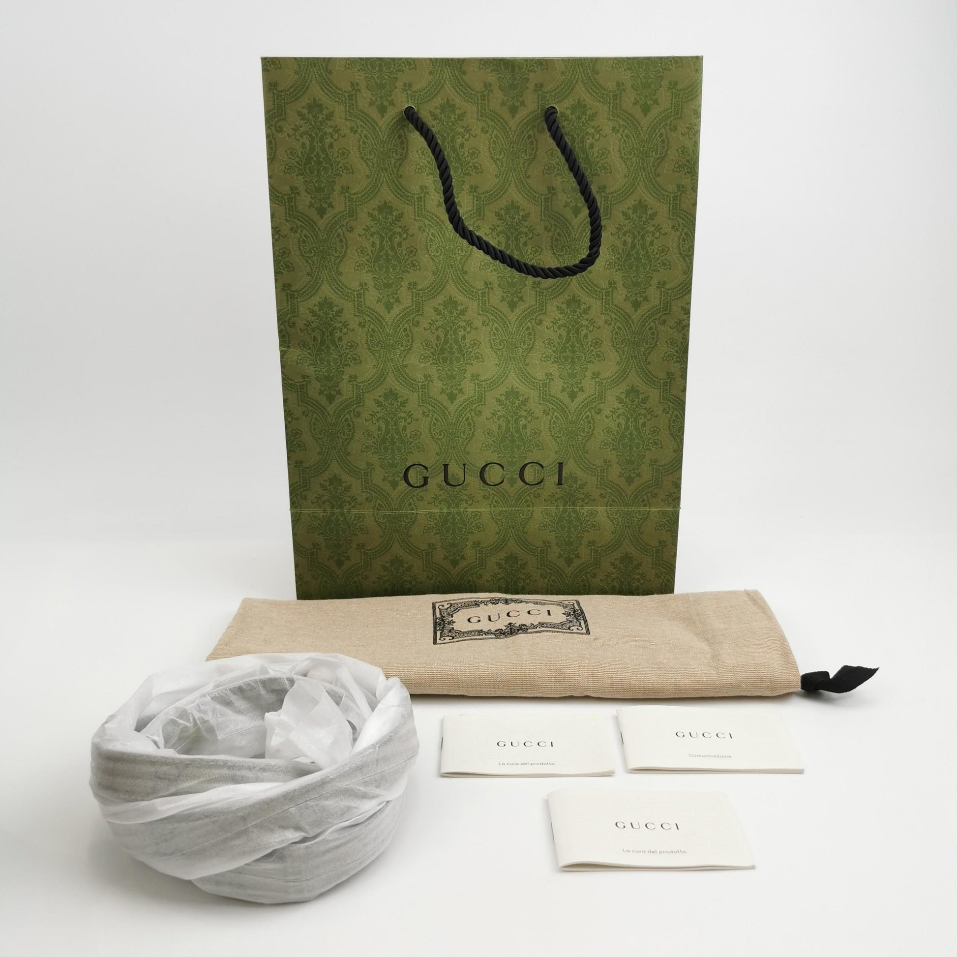 Gucci Quilted GG Logo Drawstring Crossbody Bag 250519781199666
