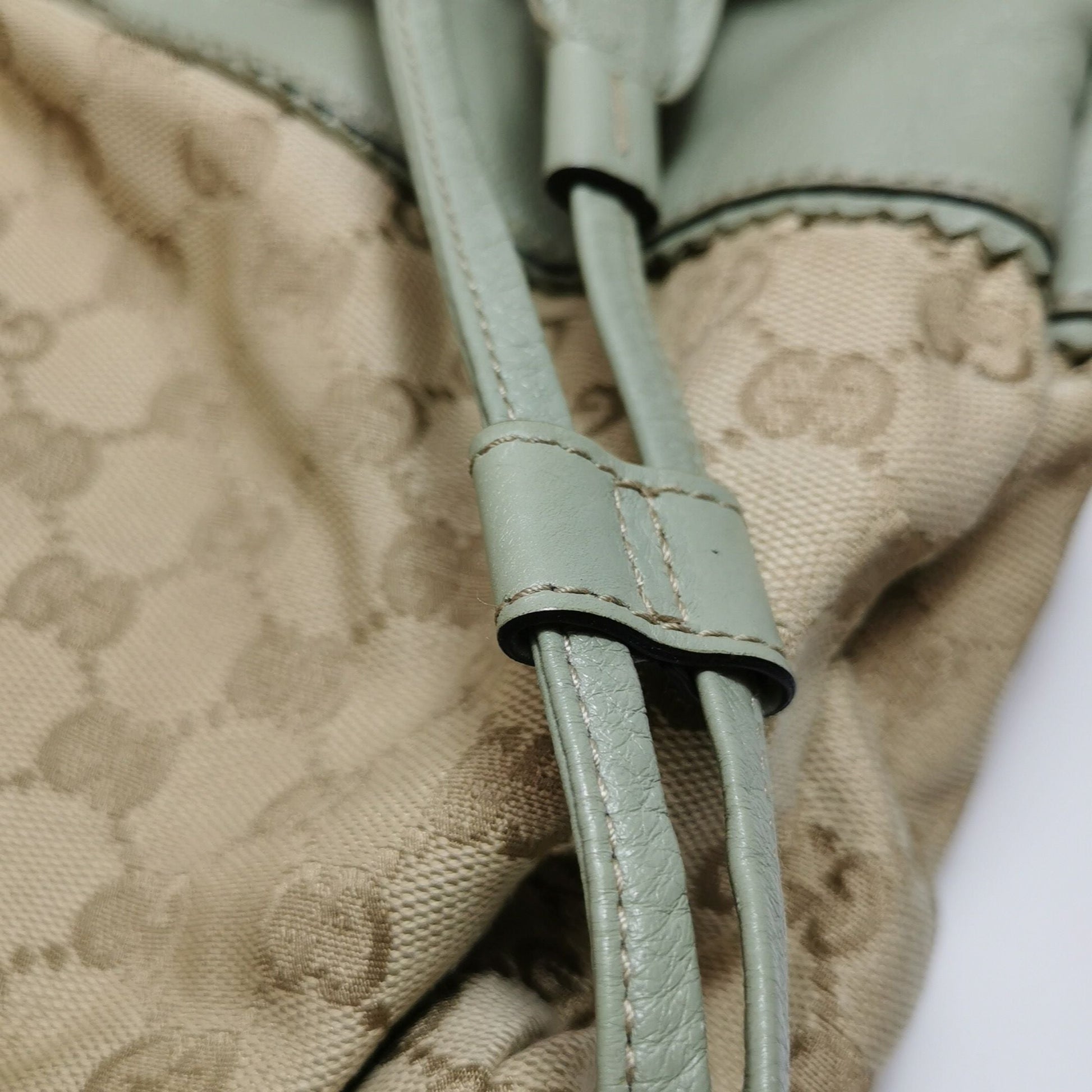 Gucci GG Canvas Fringe Shoulder Bag 24122178991236