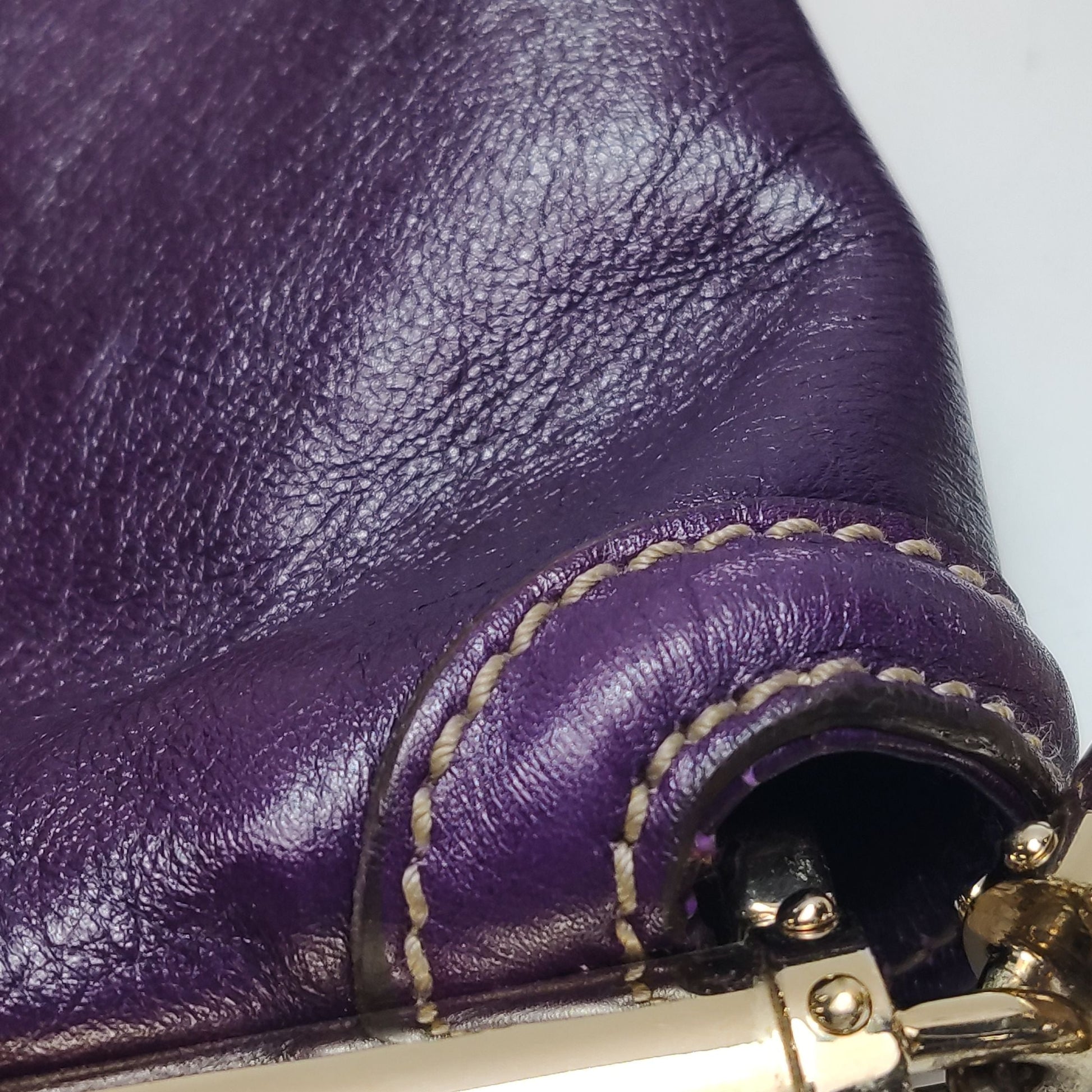 Gucci Britt Leather Shoulder Bag with Fringe and GG Logo 250521781201751