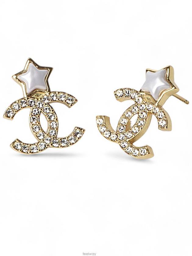 women earrings
