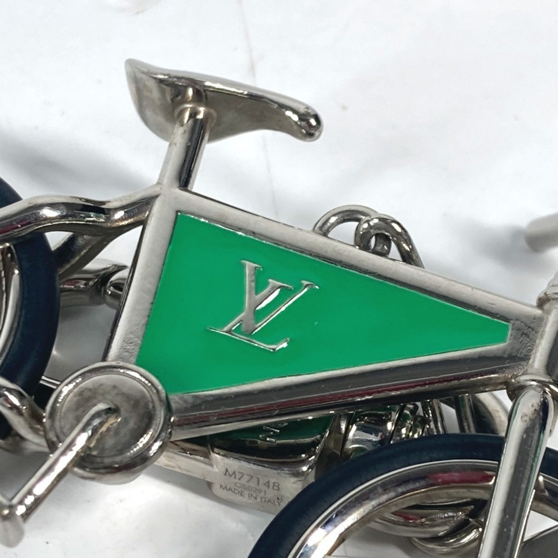 Louis Vuitton Monogram Monogram Monogram Keyring
