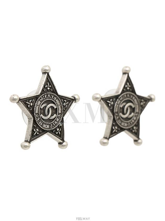 women earrings
