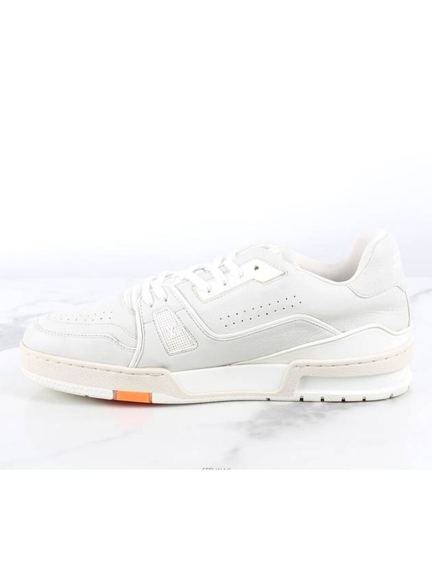 Louis Vuitton LV trainer sneakers gray 7 260