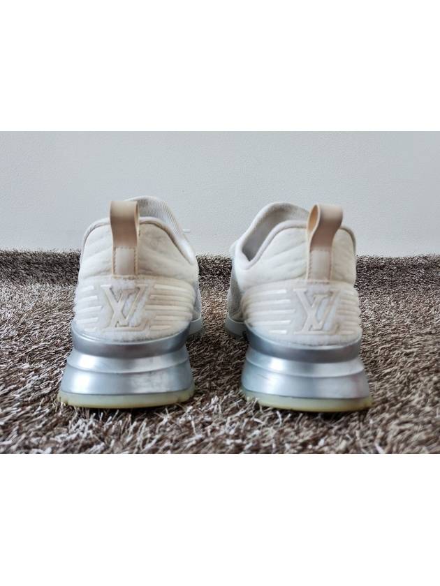 Louis Vuitton VNR running shoes 8 270