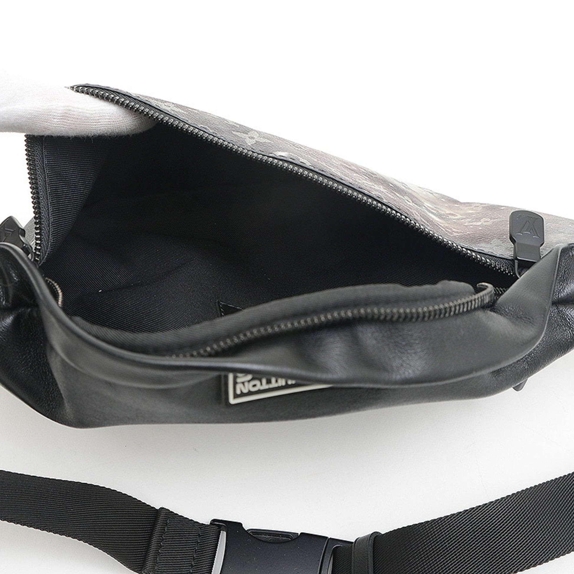 Louis Vuitton Monogram Monogram Canvas Sling Bag