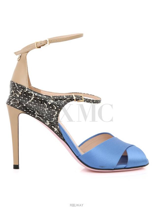 Fendi women sandals