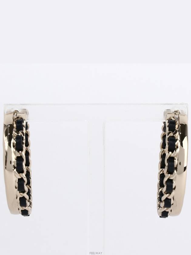 women earrings