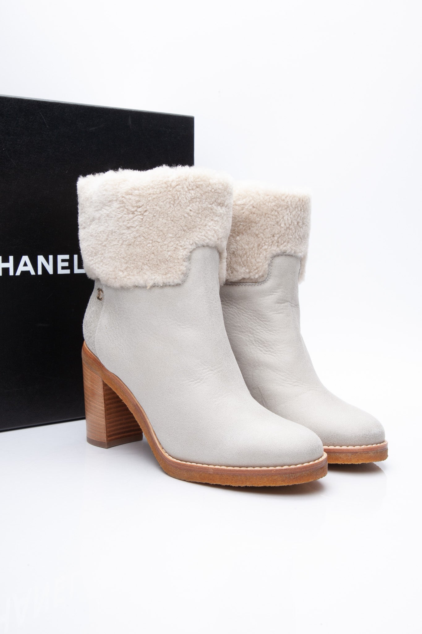 CHANEL Interlocking CC Suede Short Boots 42