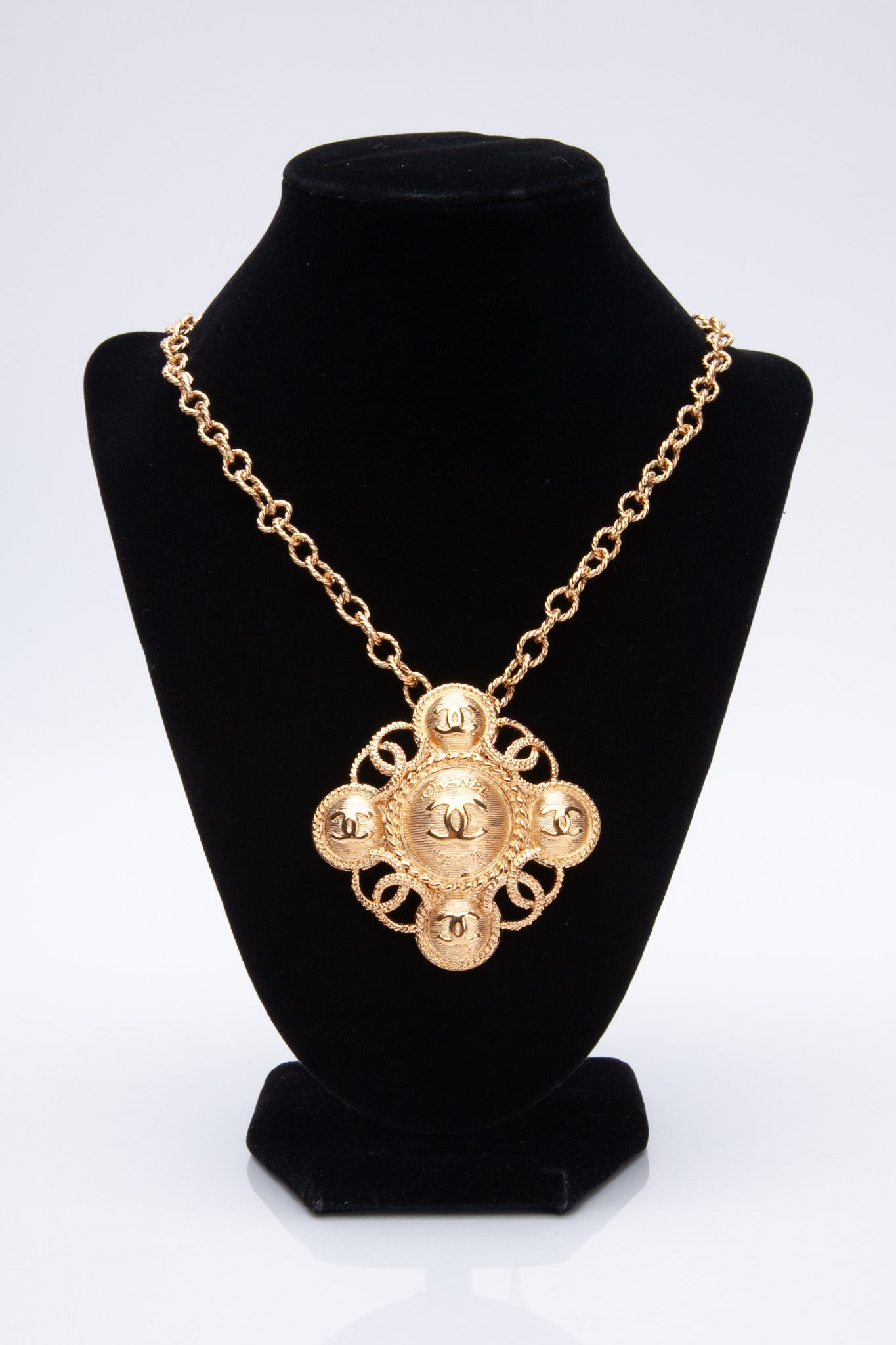 CHANEL Metal CC Necklace Gold Tone
