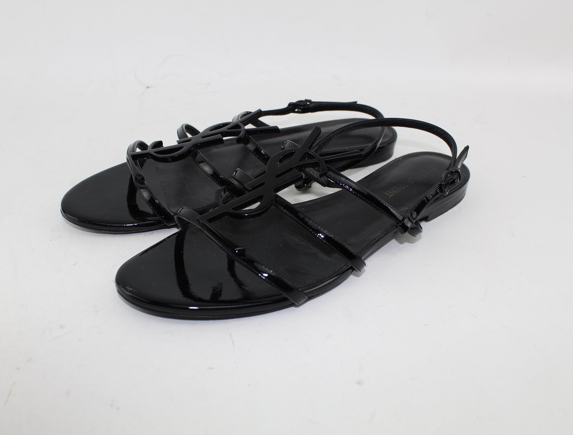 SAINT LAURENT CASSANDRA YSL LOGO FLAT METALLIC SANDALS SIZE 38.5