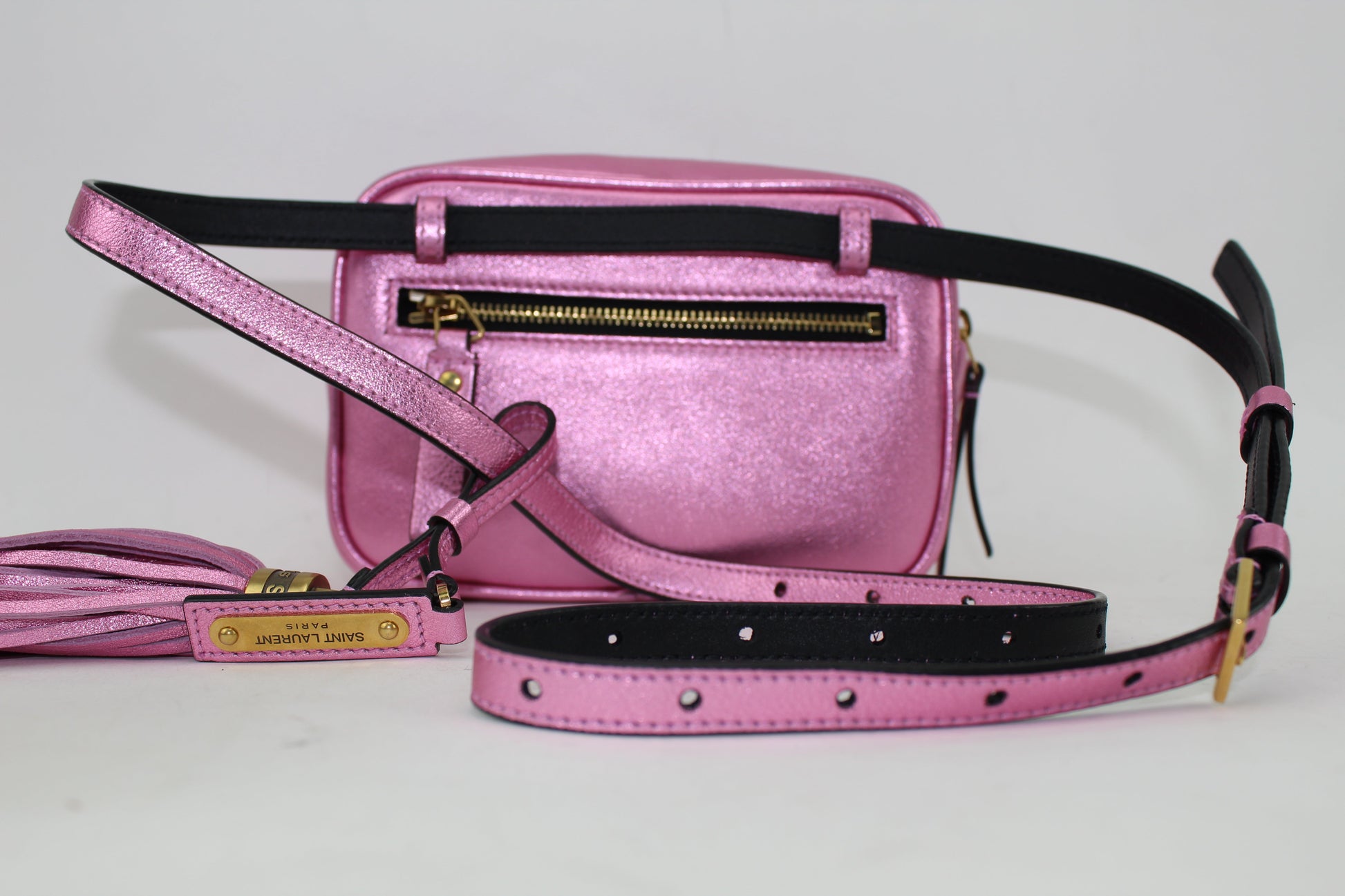 YVES SAINT LAURENT LOU BELT BAG
