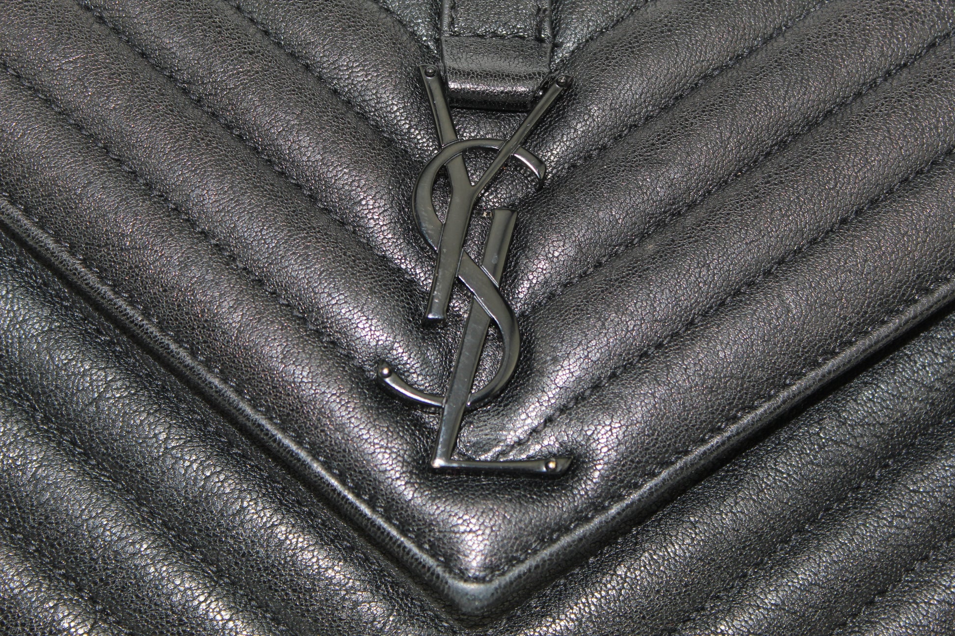SAINT LAURENT MEDIUM COLLEGE BAG