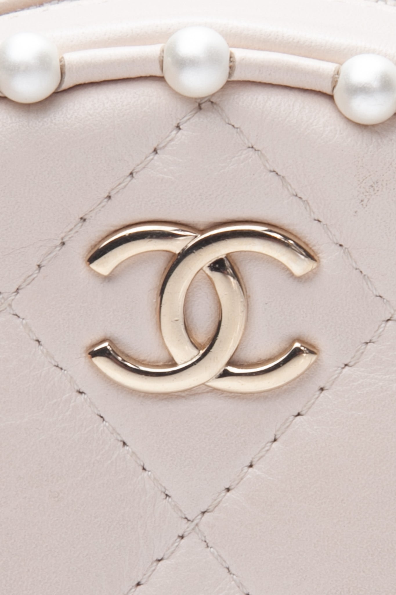 CHANEL Cream Calfskin Quilted Pearl Round Crossbody Bag