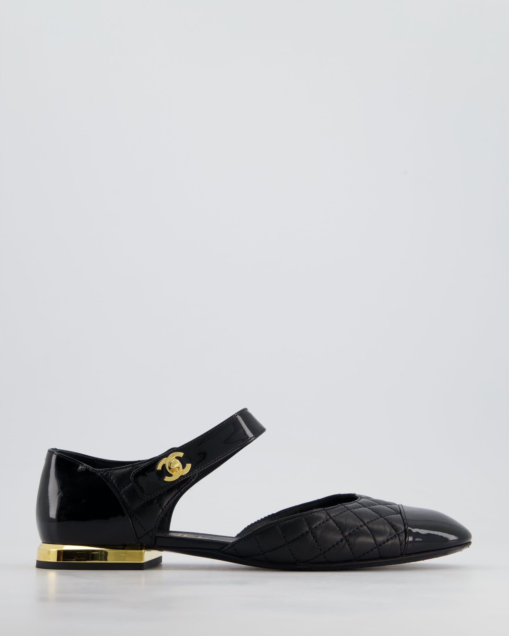 Chanel Black and Gold Metallic Leather Flat Shoes with Ankle Strap and CC Logo Clasp Size EU 39C