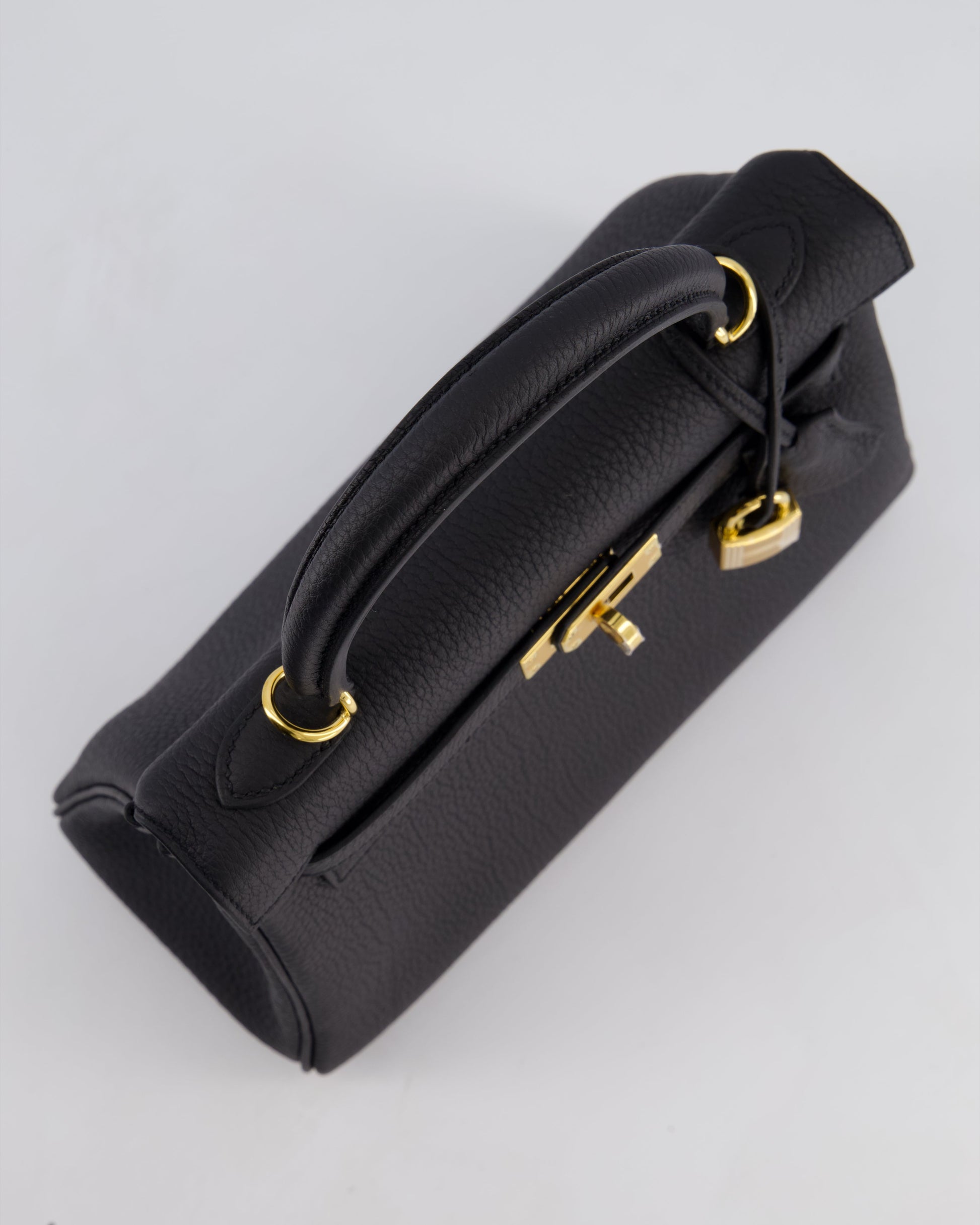 Hermes Kelly Bag 25cm Retourne in Noir Togo Leather with Gold Hardware
