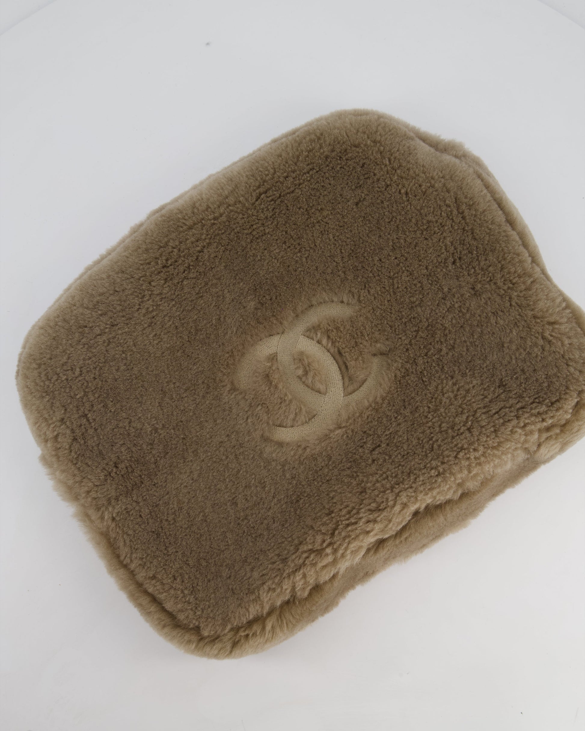 *HOT* Chanel Taupe Brown CC Shearling Platform Mules & Large Make-Up Pouch Size EU 39