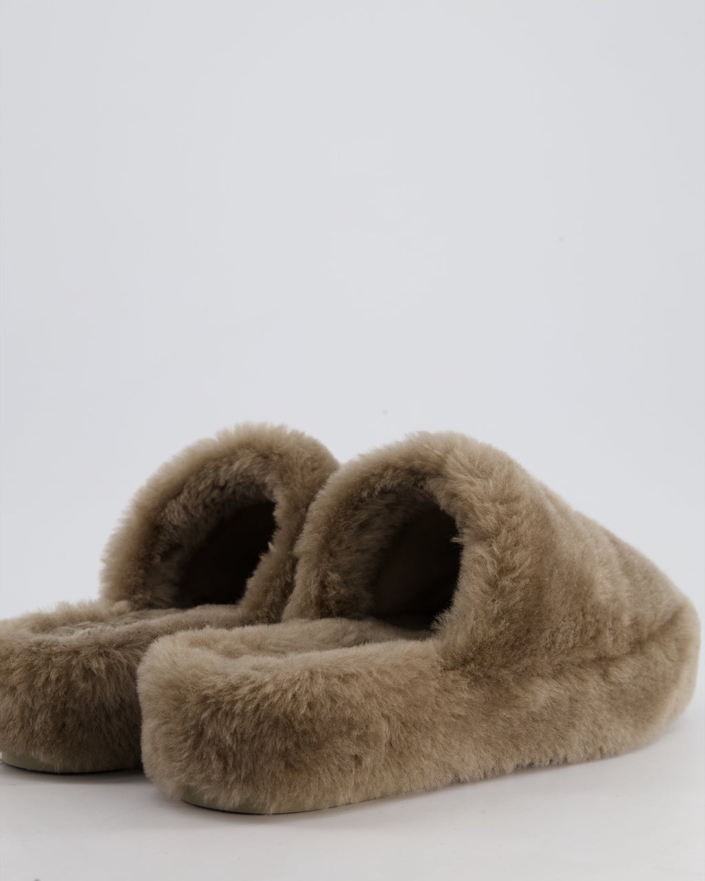*HOT* Chanel Taupe Brown CC Shearling Platform Mules & Large Make-Up Pouch Size EU 39
