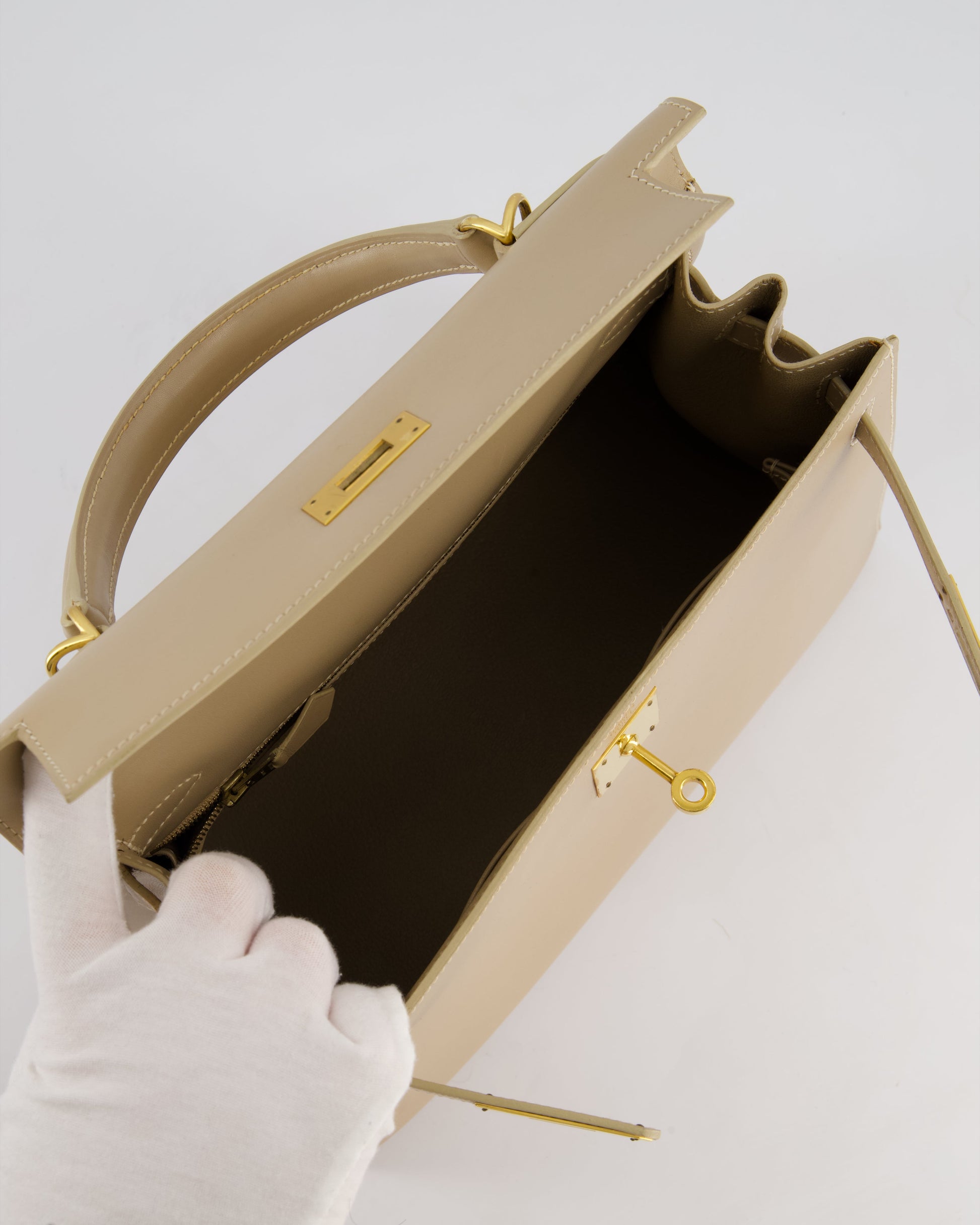 Hermes Kelly 28cm Sellier Bag in Beige Box Leather with Gold Hardware