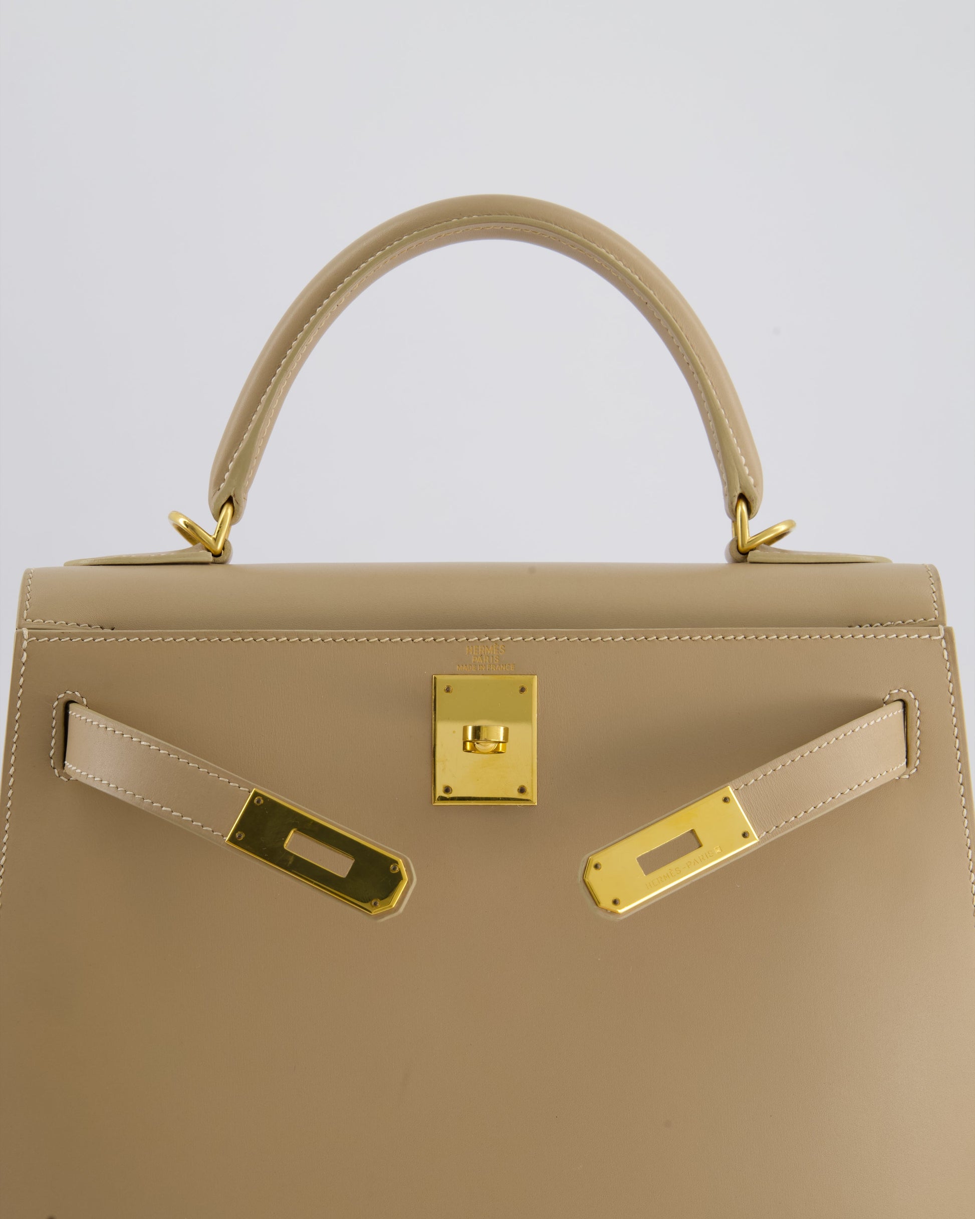 Hermes Kelly 28cm Sellier Bag in Beige Box Leather with Gold Hardware
