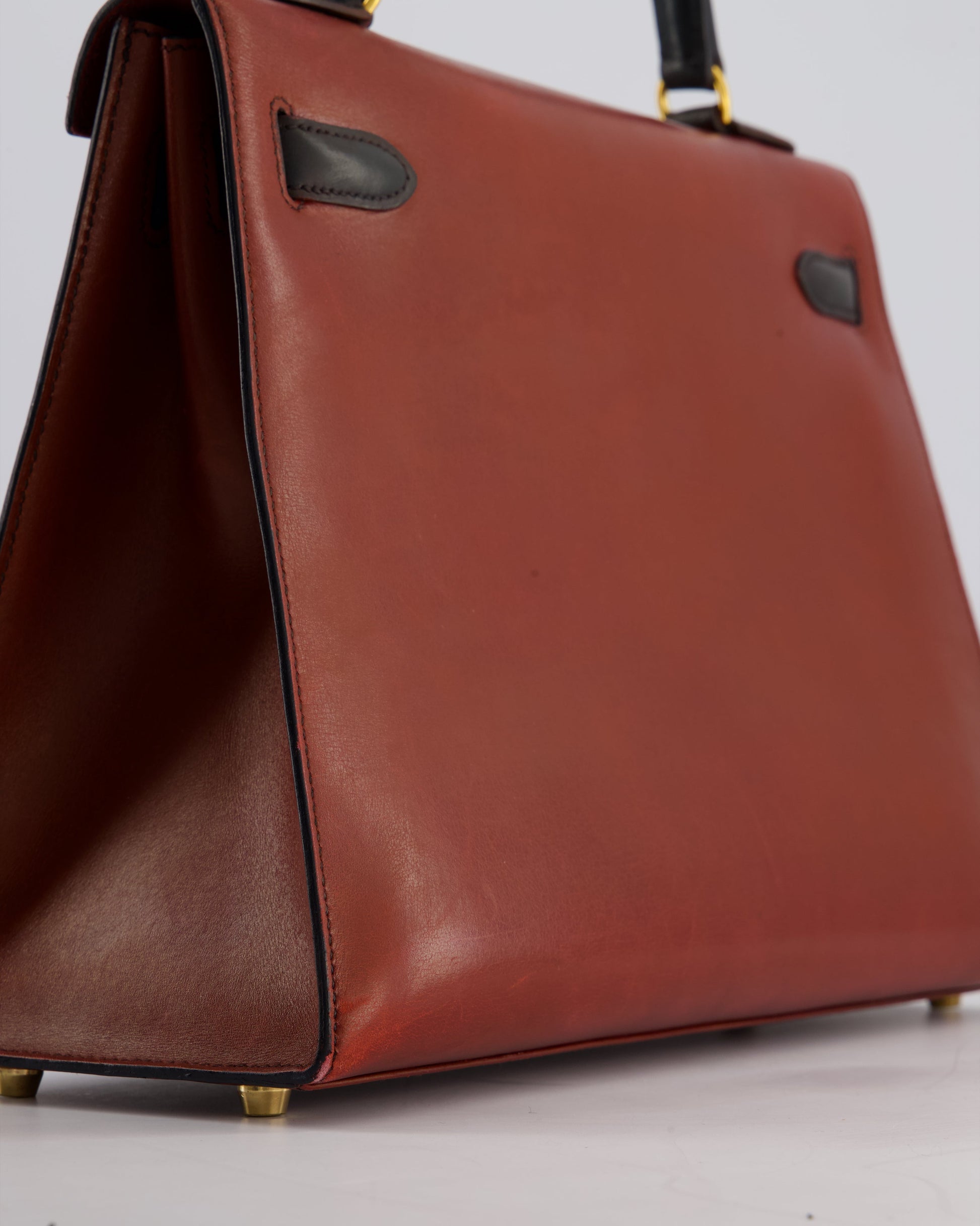 Hermes Vintage Tri-Colour Kelly 32cm Bag in Rouge H, Bleu Indigo and Vert Fonce Box Leather with Gold Hardware